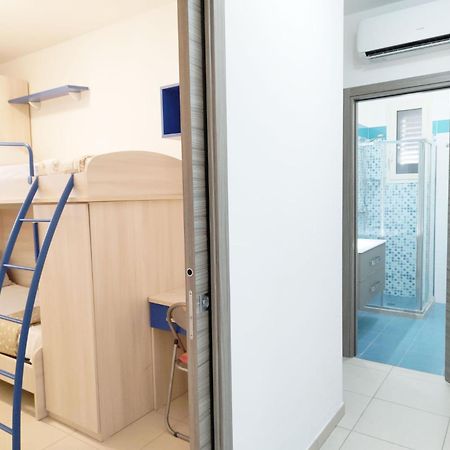 App Girasole 1A 300 Metri Dal Mare In Salento Apartman Torre San Giovanni Ugento Kültér fotó