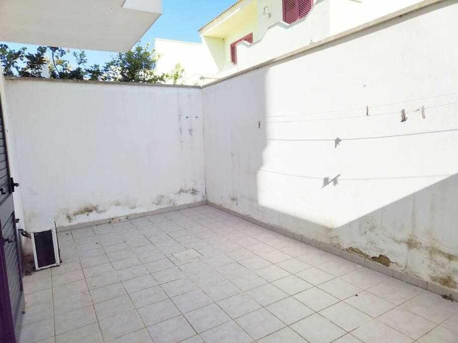 App Girasole 1A 300 Metri Dal Mare In Salento Apartman Torre San Giovanni Ugento Kültér fotó
