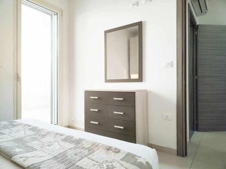 App Girasole 1A 300 Metri Dal Mare In Salento Apartman Torre San Giovanni Ugento Kültér fotó